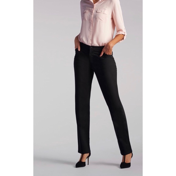 👯♀️Host Pick⚡️Lee Relaxed Fit Straight Leg All Day Pant - Picture 2 of 13